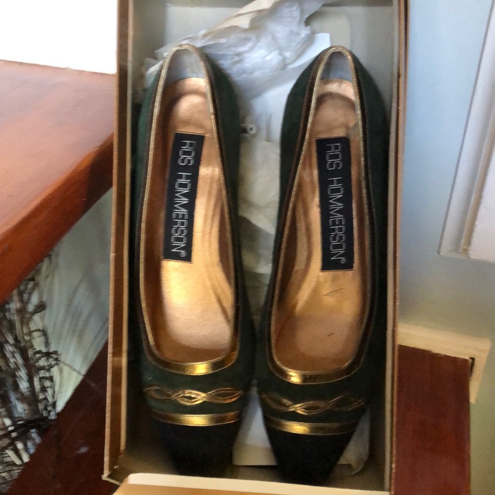 New Yorker Rod Hommerson pumps